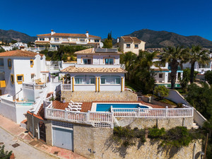 4 slaapkamer Villa te koop in Fuengirola