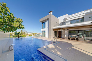 3 slaapkamer Villa te koop in Torrevieja
