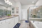 6 bedroom House for sale in Davenport