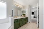 5 bedroom House for sale in Davenport