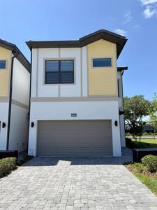5 bedroom Townhouse for sale in Orlando