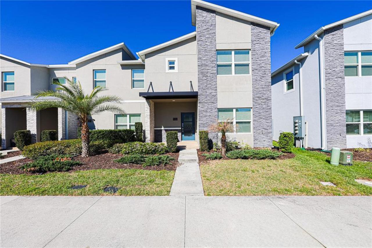 5 bedroom Townhouse for sale in Davenport