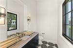 6 bedroom House for sale in Windermere