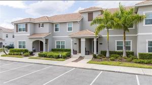 4 спальни Таунхаус для продажи в Kissimmee