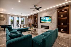 15 спальни Дом для продажи в Kissimmee