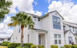 4 bedroom Townhouse for sale in Davenport