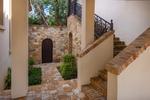 8 bedroom House for sale in Windermere