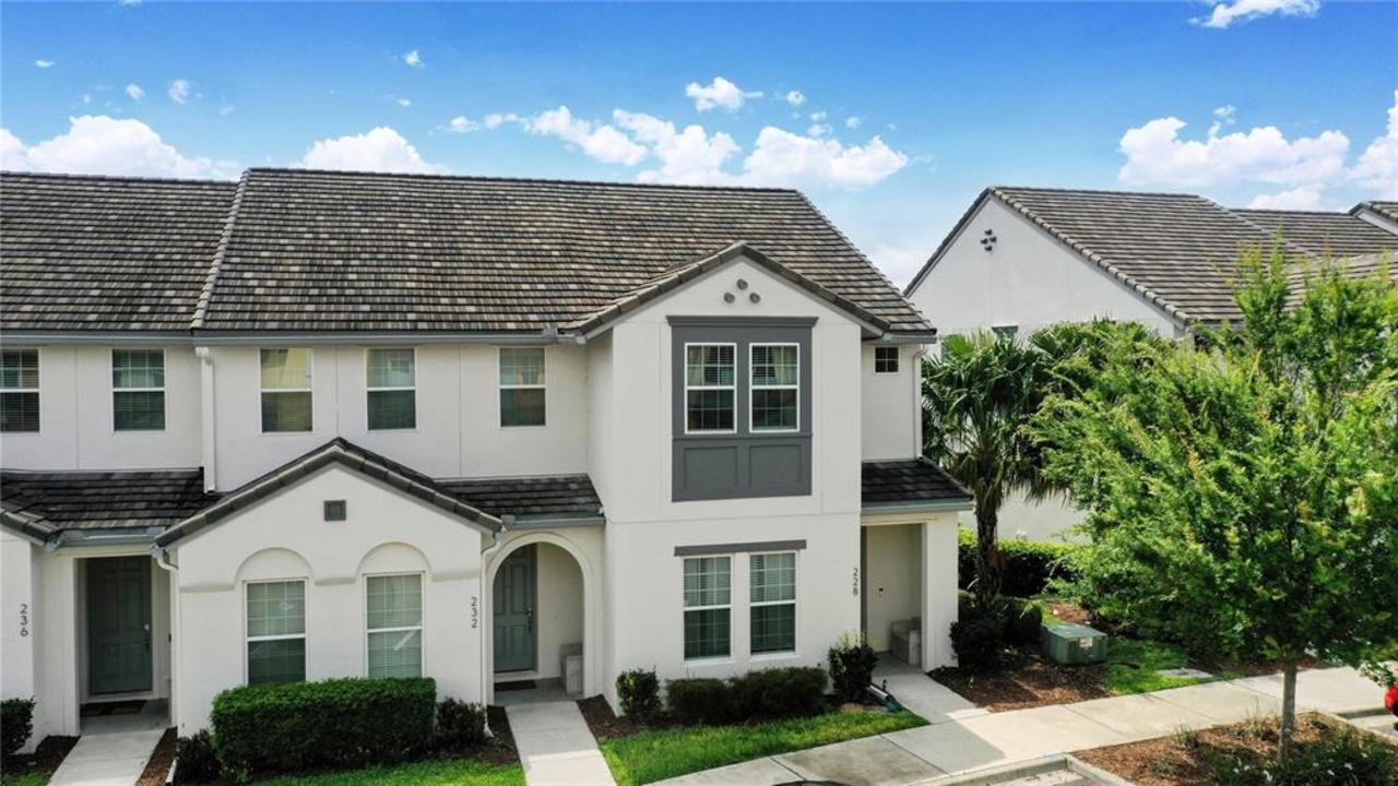 4 bedroom Townhouse for sale in Davenport