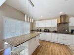 5 bedroom House for sale in Haines City