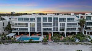 3 bedroom Apartment for sale in Sarasota