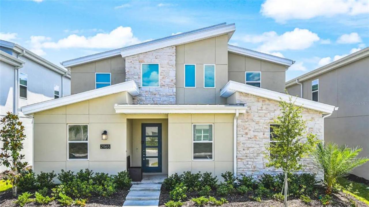 9 bedroom House for sale in Kissimmee
