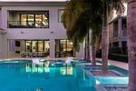 9 bedroom House for sale in Reunion