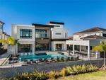 11 bedroom House for sale in Reunion