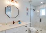 9 bedroom House for sale in Anna Maria