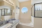 5 bedroom House for sale in Davenport