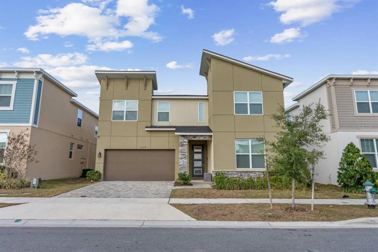 9 bedroom House for sale in Davenport