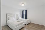 8 bedroom House for sale in Davenport