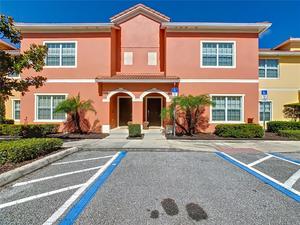 4 bedroom Townhouse for sale in Kissimmee