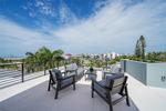 5 bedroom House for sale in Sarasota