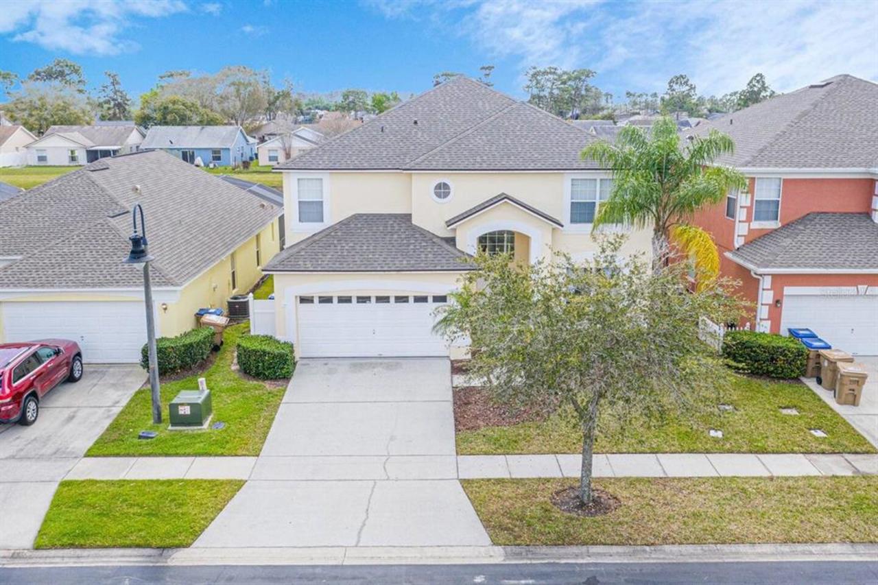 7 bedroom House for sale in Kissimmee