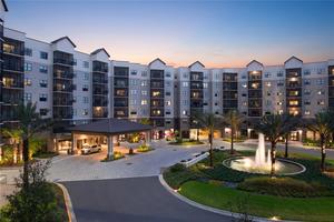 3 bedroom Apartamento se vende en Winter Garden 