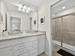 8 bedroom House for sale in Davenport