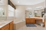 5 bedroom House for sale in Haines City