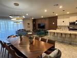 8 bedroom House for sale in Davenport