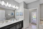 8 bedroom House for sale in Davenport