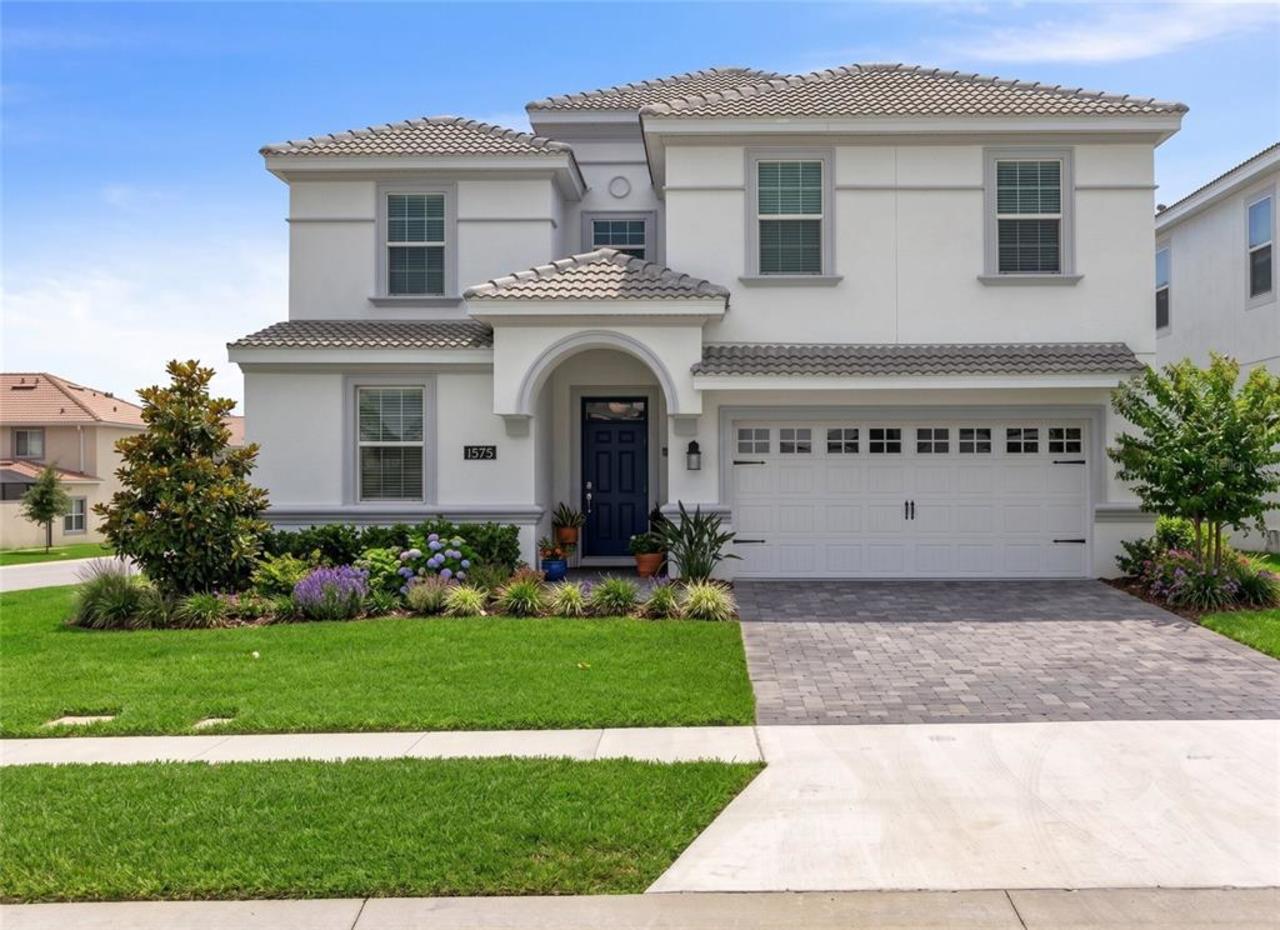 8 bedroom House for sale in Davenport