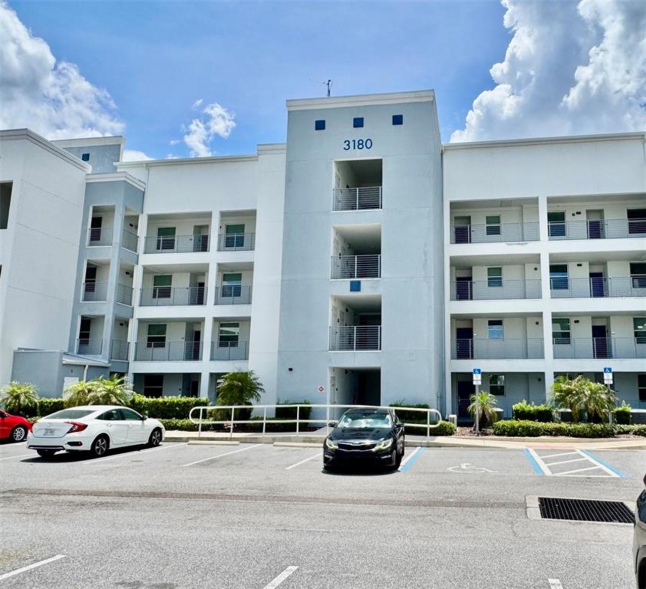 2 bedroom Apartment for sale in Kissimmee