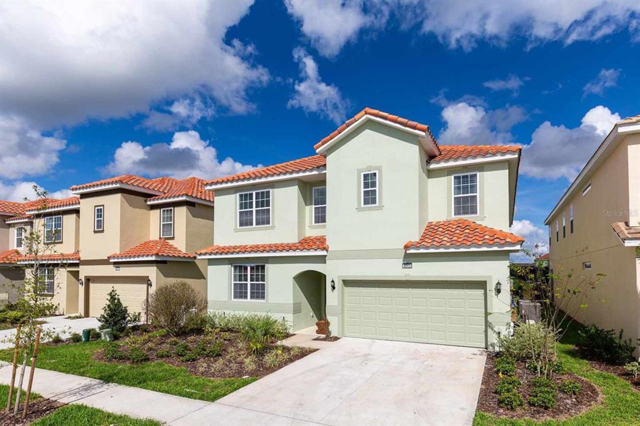 11 bedroom House for sale in Davenport