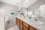 4 bedroom House for sale in Davenport