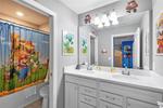 5 bedroom Townhouse for sale in Davenport