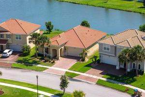4 bedroom House for sale in Kissimmee
