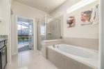 8 bedroom House for sale in Davenport