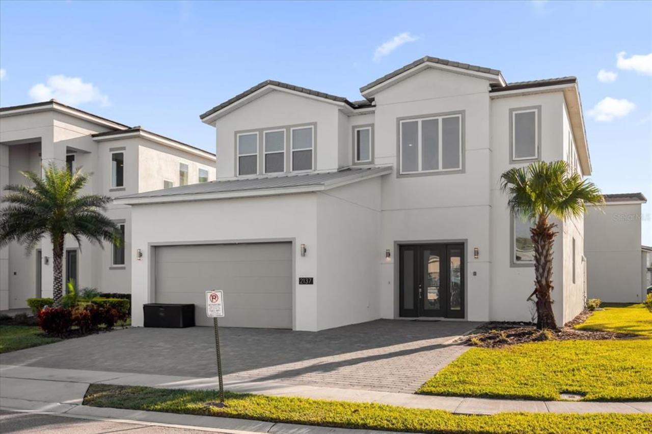 6 bedroom House for sale in Davenport