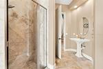 5 bedroom House for sale in Davenport