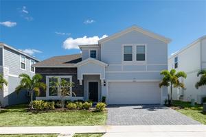 8 bedroom House for sale in Davenport