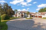 7 bedroom House for sale in Windermere