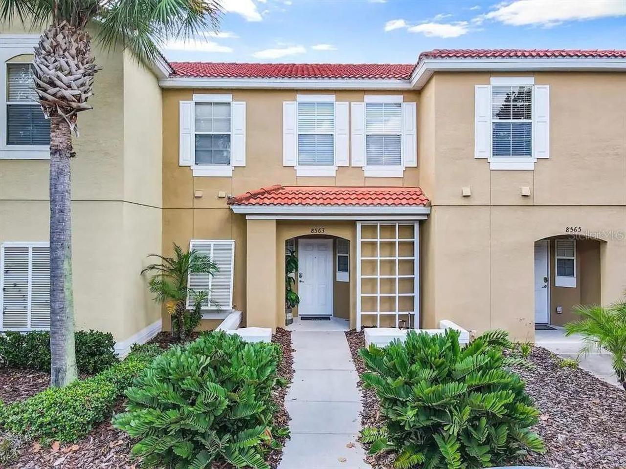 3 bedroom Townhouse for sale in Kissimmee