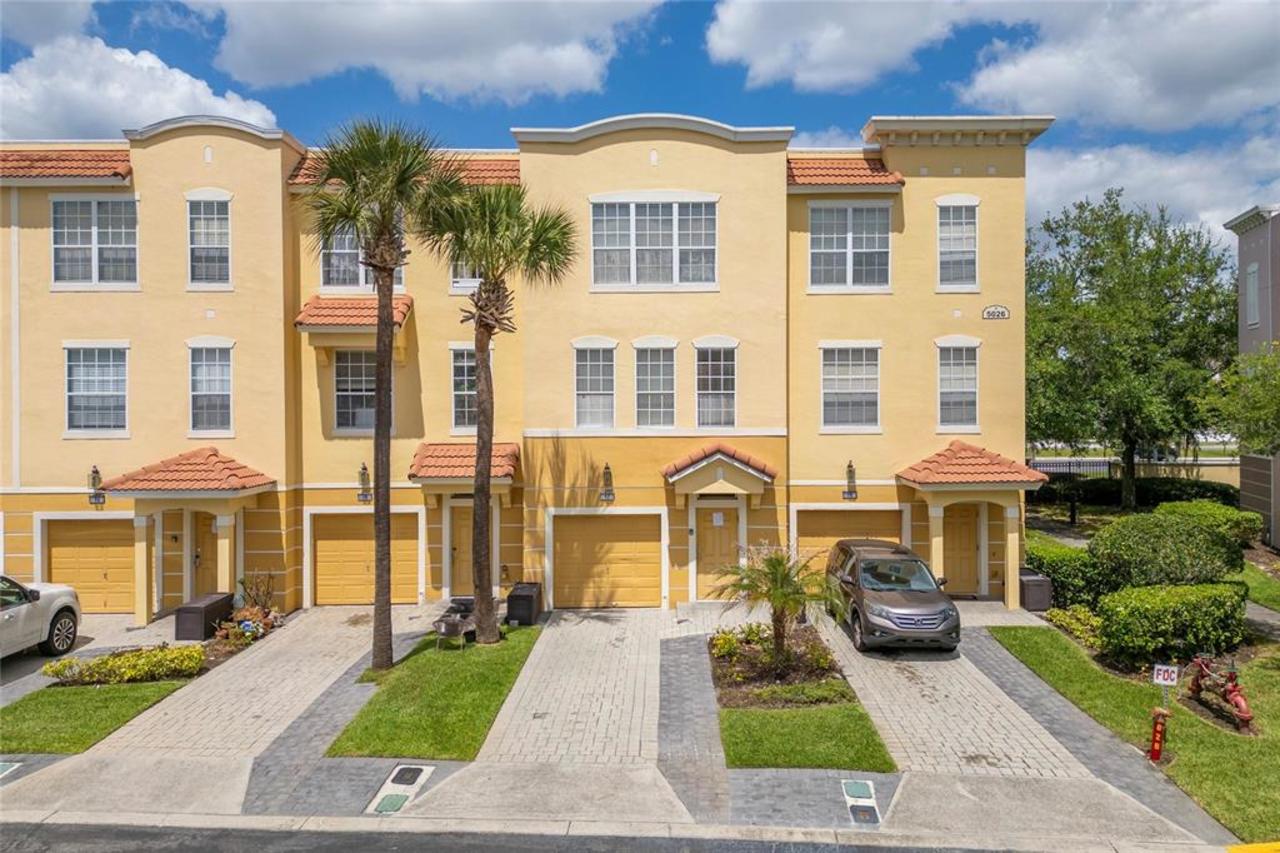 3 bedroom Apartment for sale in Orlando
