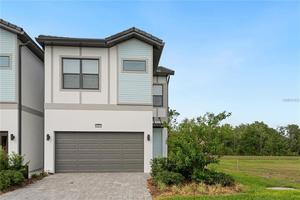 5 bedroom Townhouse for sale in Orlando