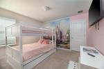 8 bedroom House for sale in Davenport