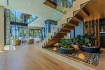 6 bedroom House for sale in Windermere