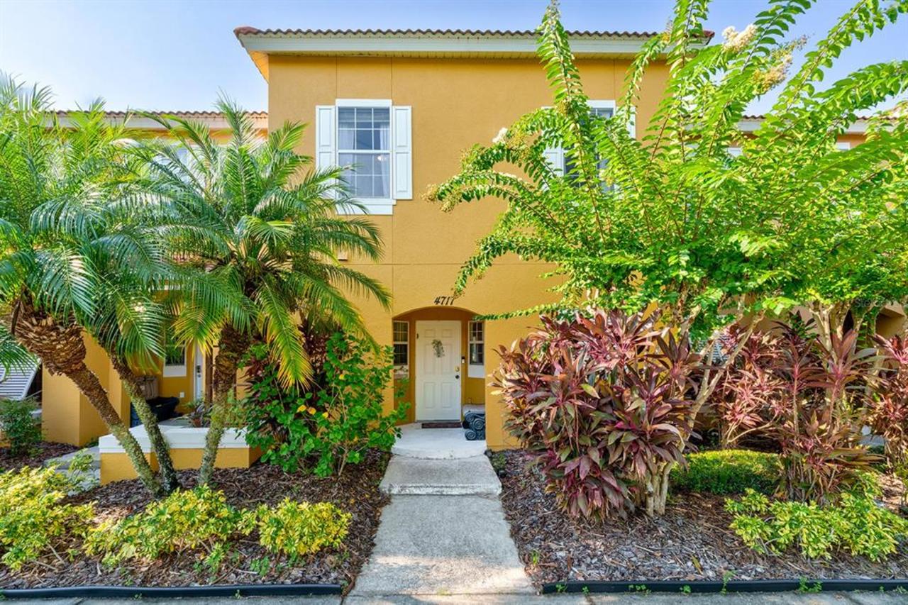 3 bedroom Townhouse for sale in Kissimmee