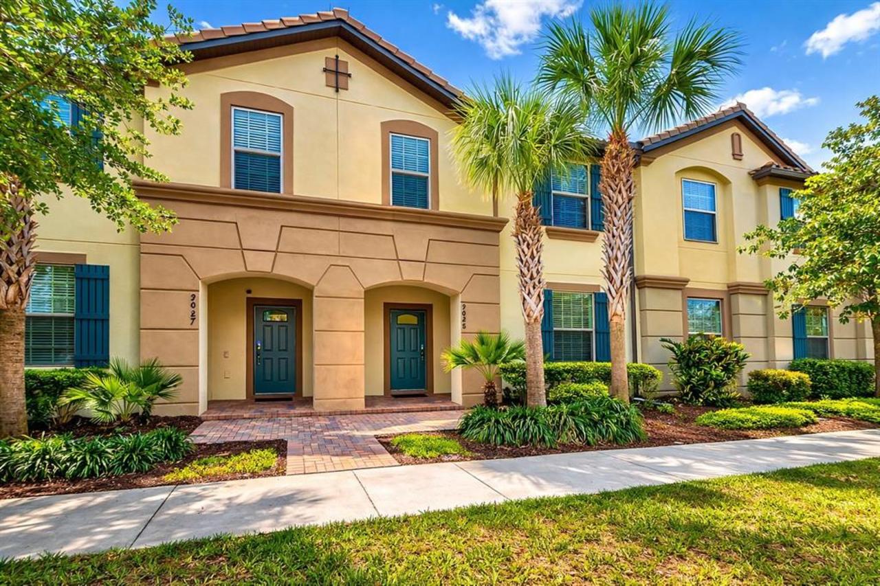 5 bedroom Townhouse for sale in Kissimmee