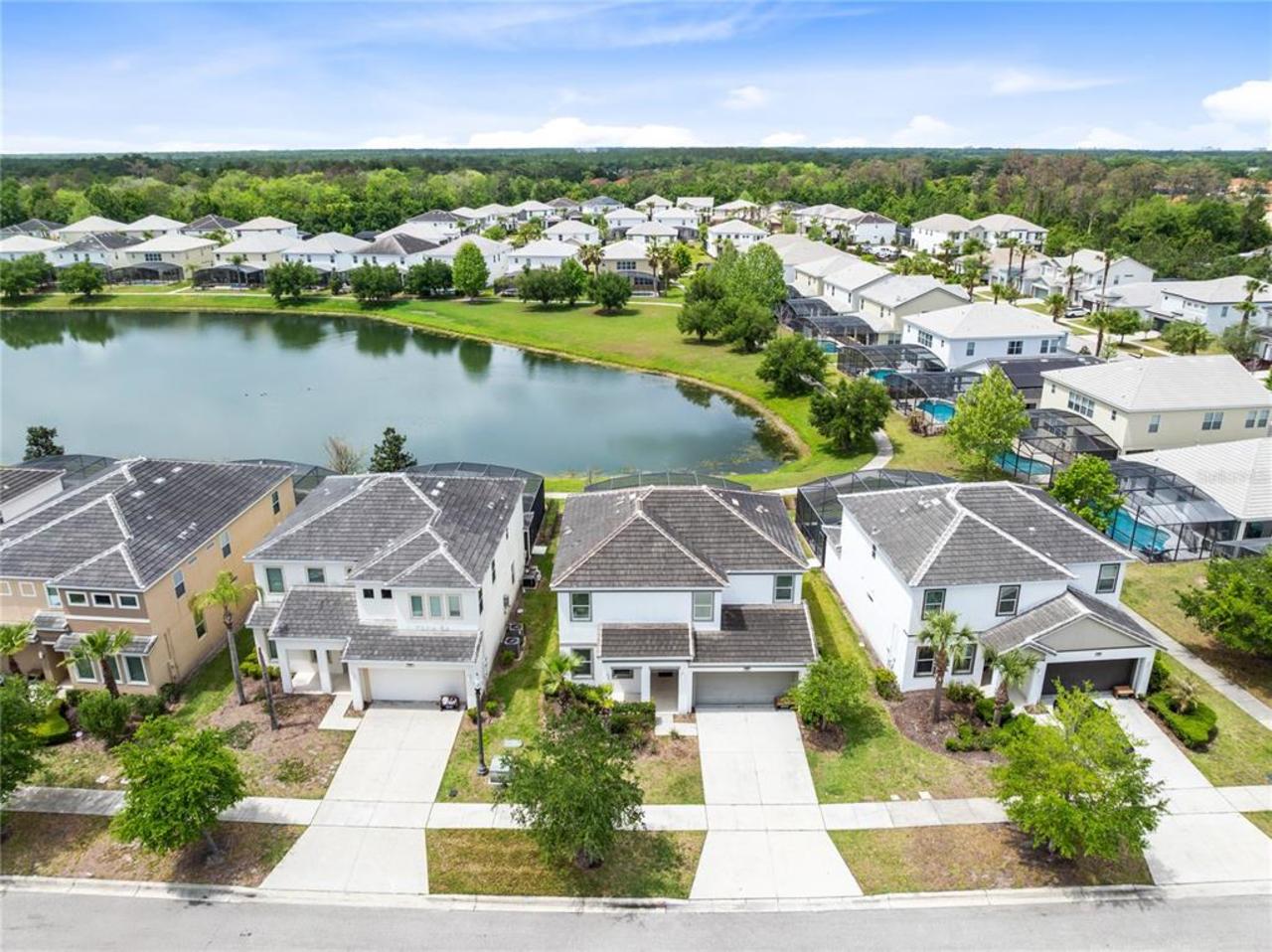 6 bedroom House for sale in Kissimmee