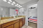 8 bedroom House for sale in Davenport