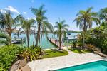 4 bedroom House for sale in Clearwater Beach